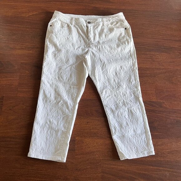 Simply Vera Vera Wang White Cropped Pants Womens 10 Textured Floral Jacquard - Picture 3 of 3